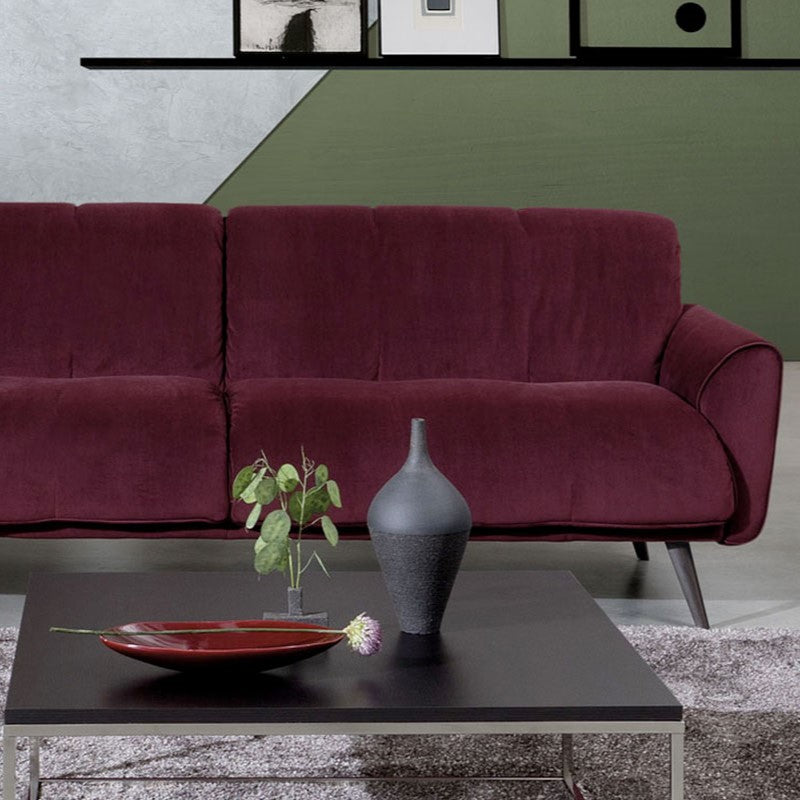 Natuzzi Editions Talento B993 Sofa is available on sale from stockist Make Your House A Home located in Bendigo, Victoria, Australia. Natuzzi Italian Leather Sofas and Modulars with Australia-wide shipping to Melbourne, Richmond, Geelong, Albury, Ballarat, Echuca, Mildura, Essendon and Shepparton.