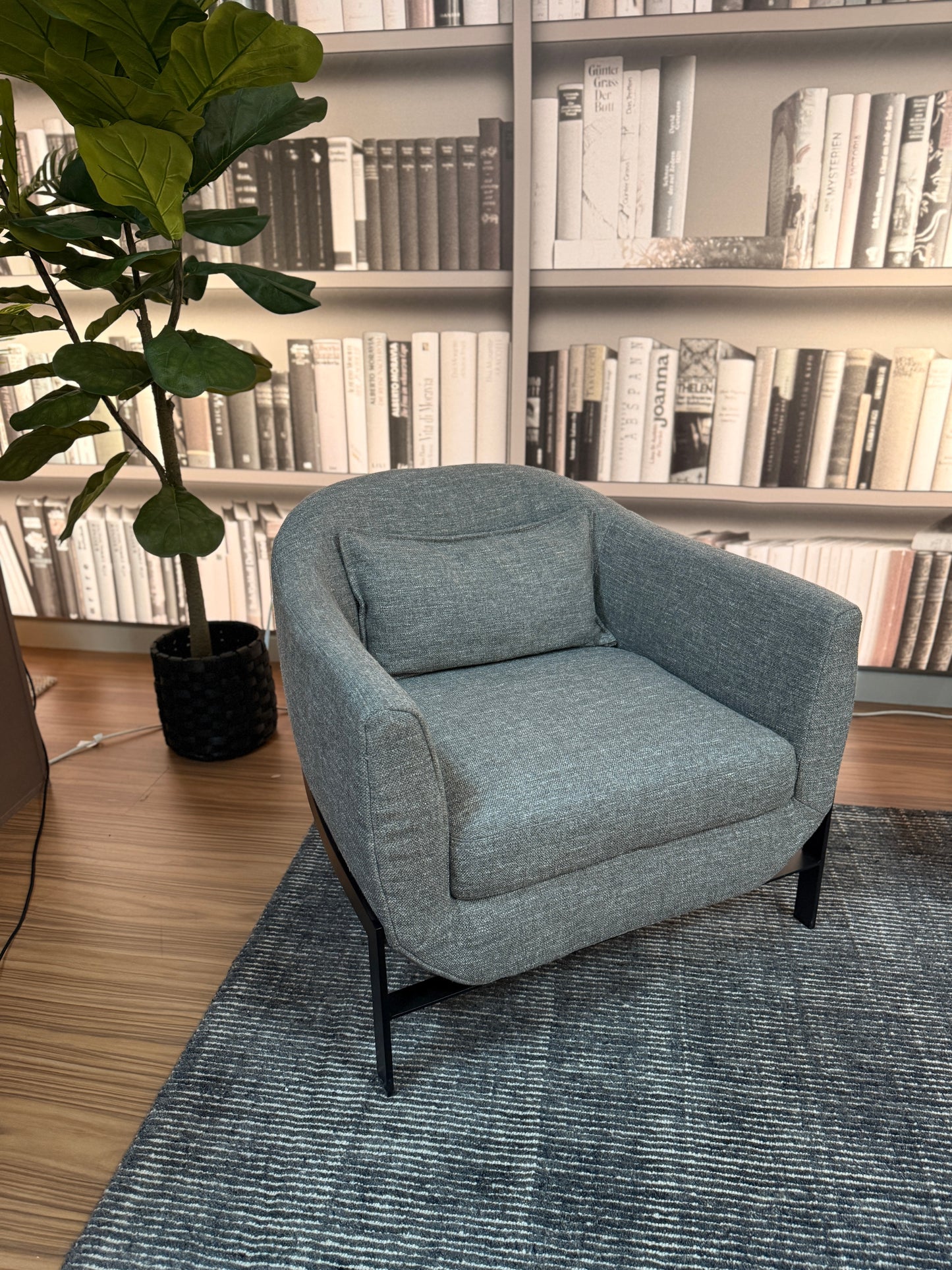 Natuzzi Poli Armchair