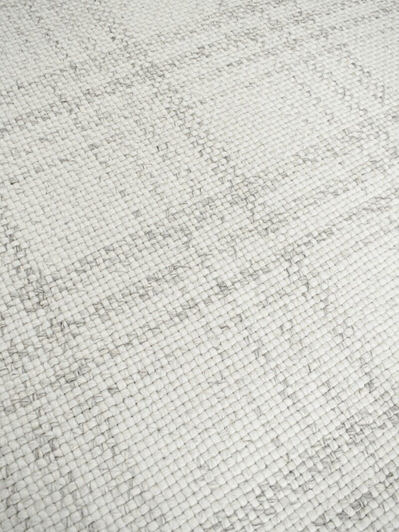 Dillon Rug in Ivory