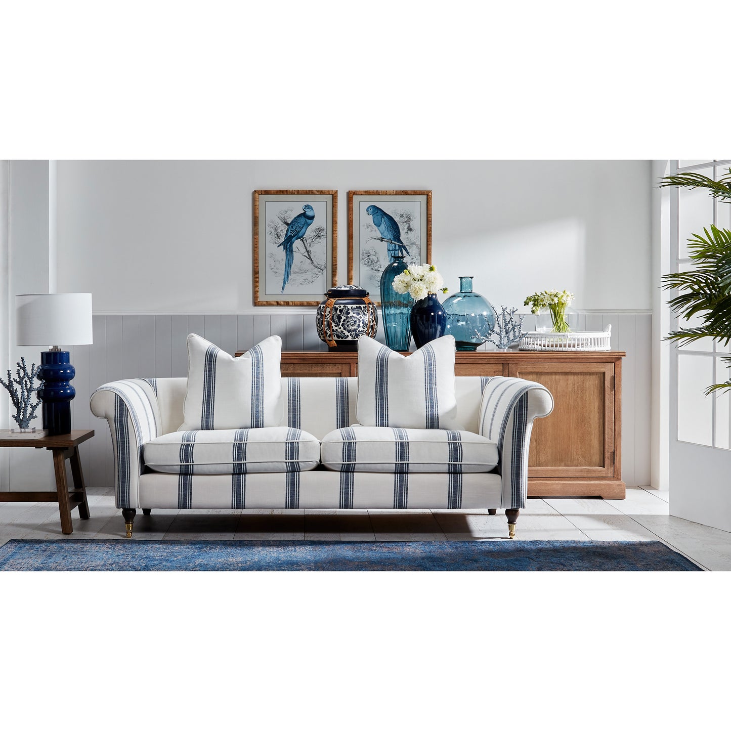 Abode Sofa by Molmic