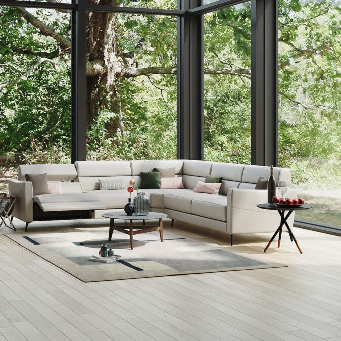 Natuzzi Editions Greg C200 Modular Sofa. Available from your Natuzzi Stockist Make Your House A Home, Bendigo, Victoria. Australia wide delivery to Melbourne. Italian leather.