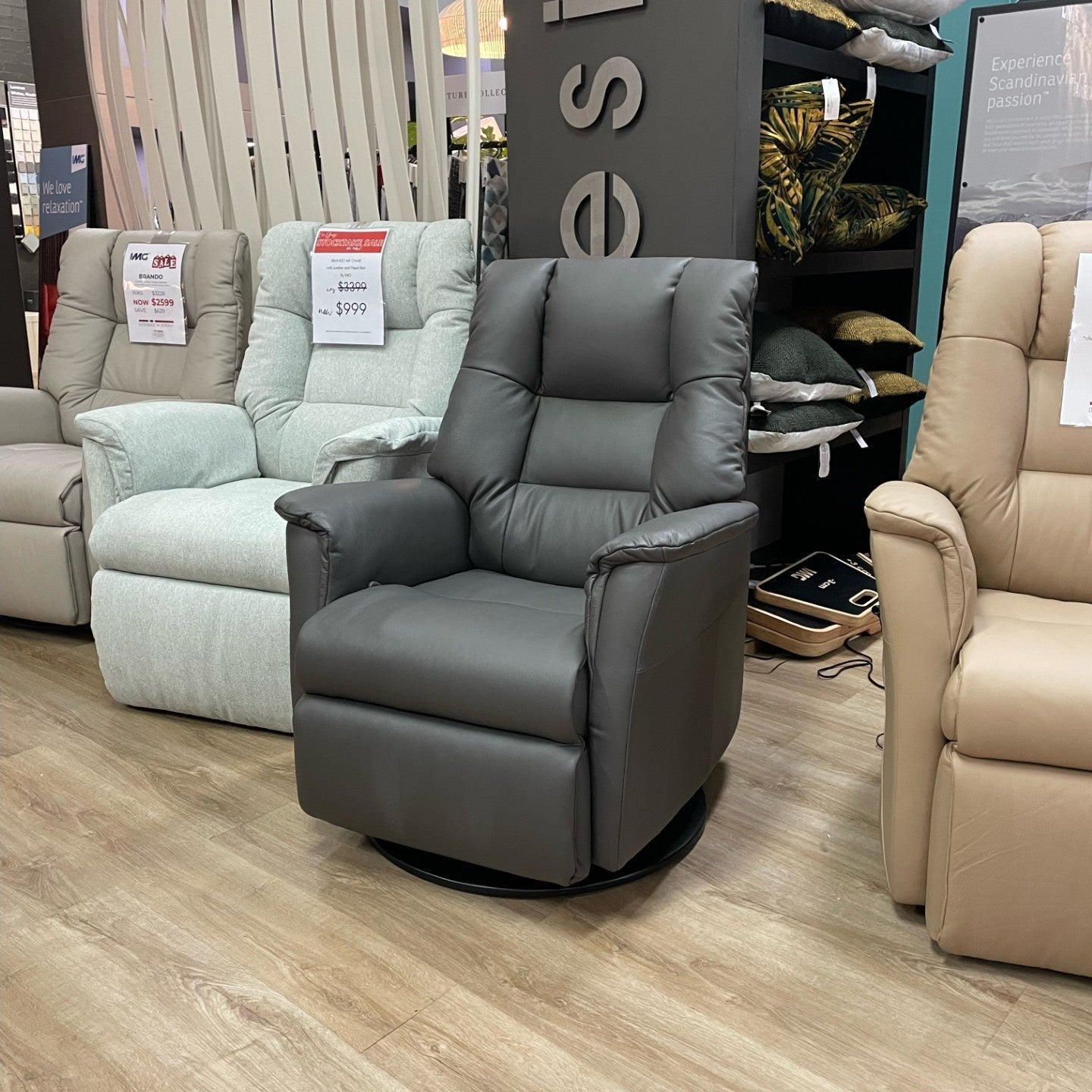 IMG Comfort RG195 Brando Compact Chair