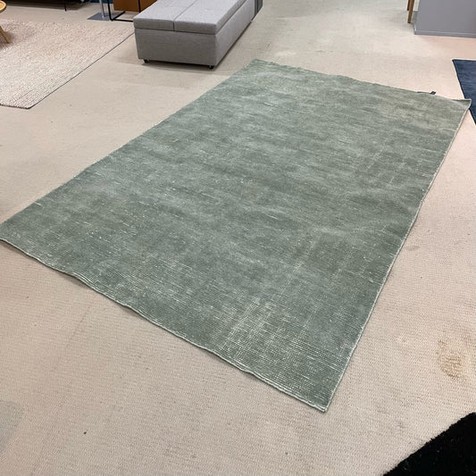 Clearance Baya Orakei Outdoor Rug in Atlantic