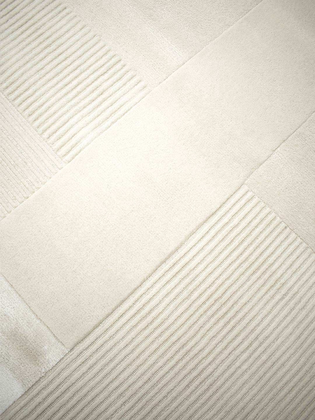 Foster Alpine Rug is 20% off from the Rug Collection Stockist Make Your House A Home, Furniture Store Bendigo. Free Australia Wide Delivery