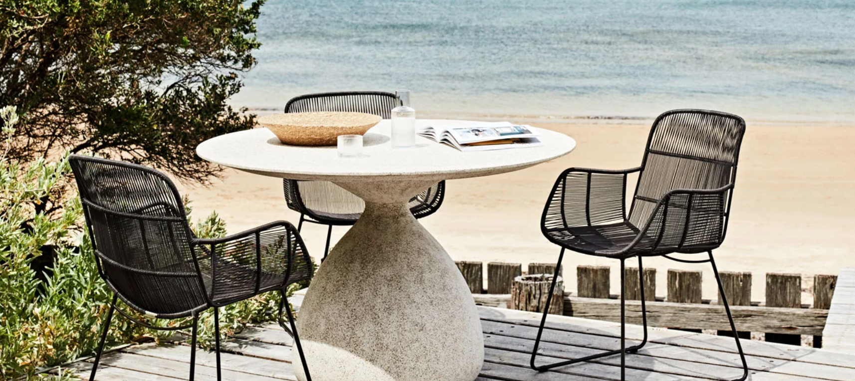 Livorno Belle Dining Table by GlobeWest from Make Your House A Home Premium Stockist. Outdoor Furniture Store Bendigo. 20% off Globe West. Australia Wide Delivery.