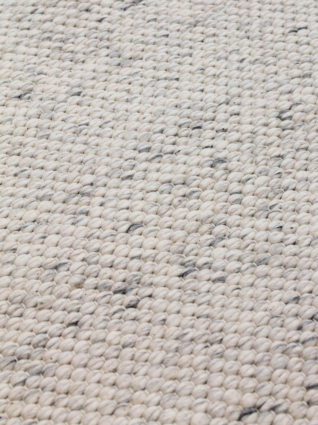 Hunter Ice Rug 20% off from the Rug Collection Stockist Make Your House A Home, Furniture Store Bendigo. Free Australia Wide Delivery