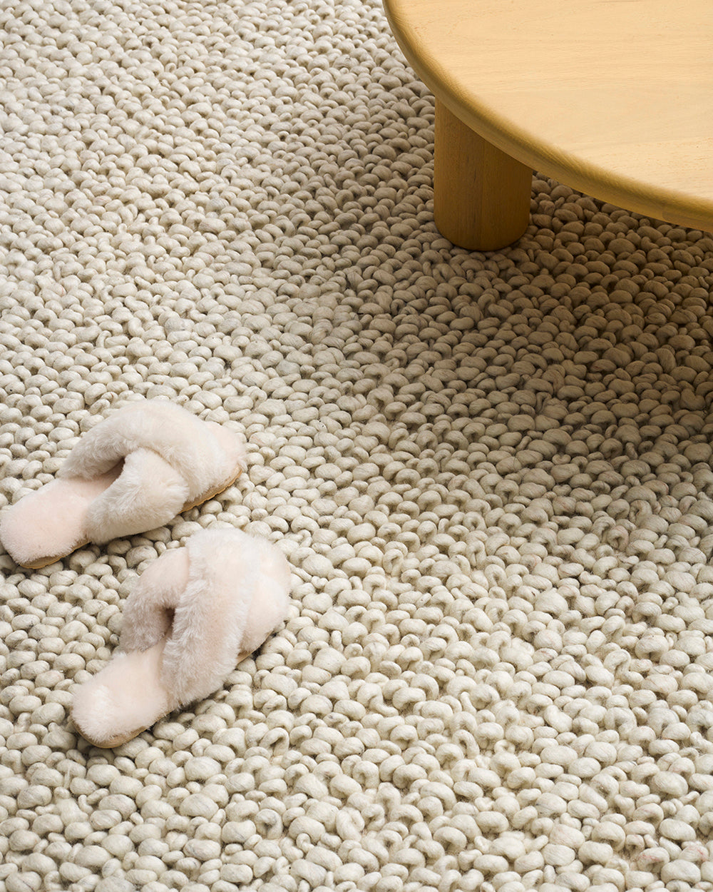 Mackenzie White Straw Rug from Baya Furtex Stockist Make Your House A Home, Furniture Store Bendigo. Free Australia Wide Delivery. Mulberi Rugs.