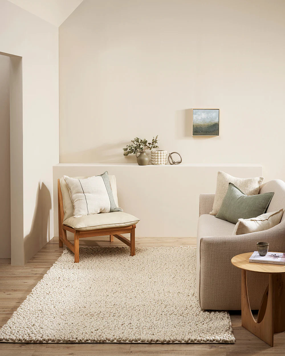 Mackenzie White Straw Rug from Baya Furtex Stockist Make Your House A Home, Furniture Store Bendigo. Free Australia Wide Delivery. Mulberi Rugs.