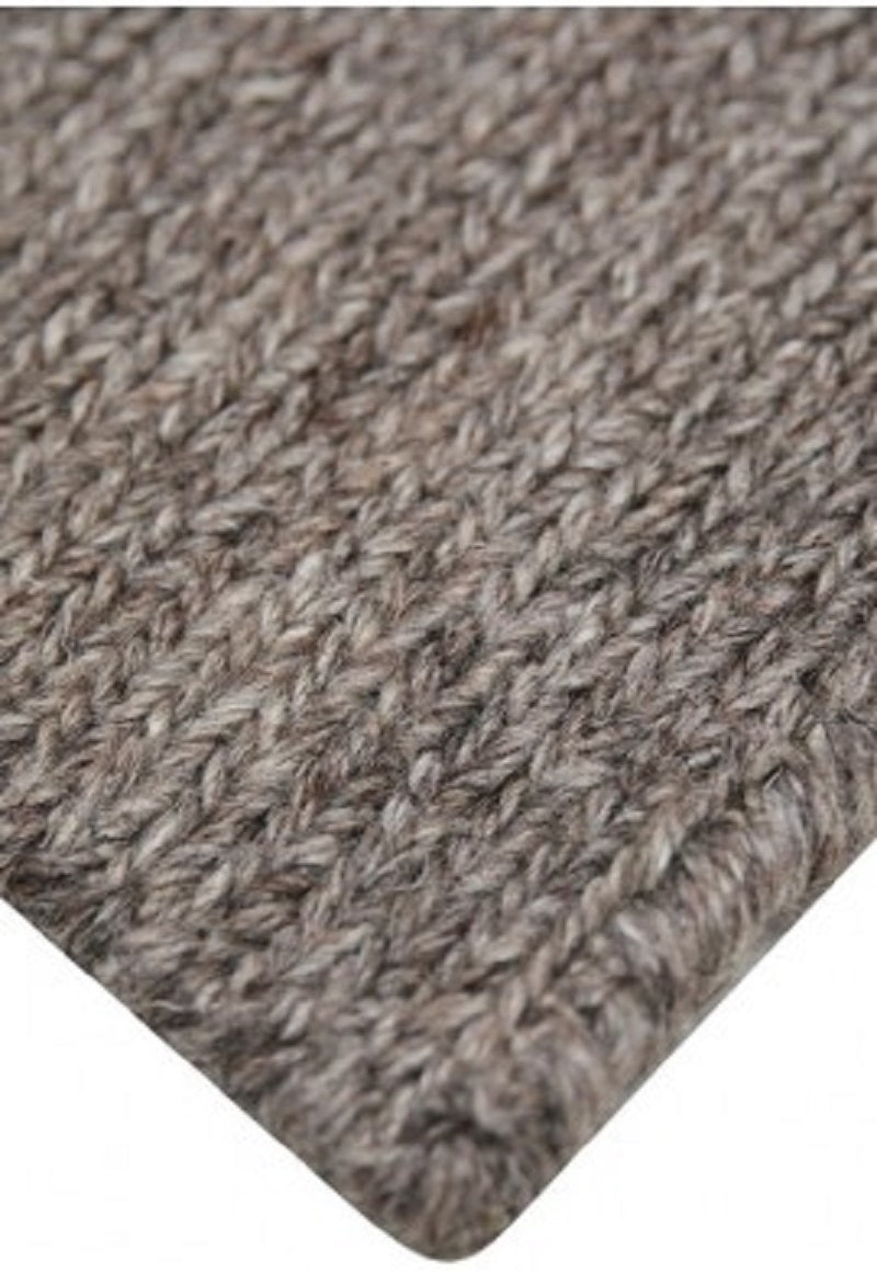 Pacific Cedar Rug by Bayliss Rugs available from Make Your House A Home. Furniture Store Bendigo. Rugs Bendigo.