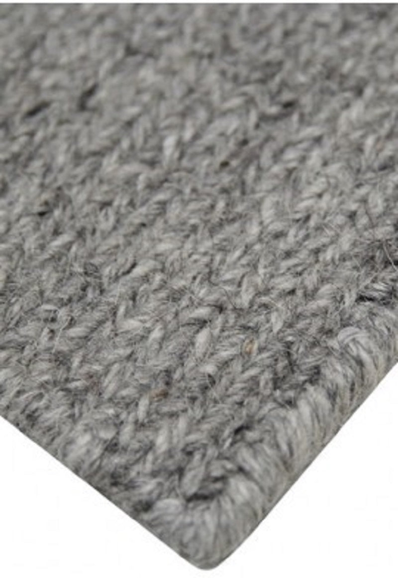 Pacific Tea Tree Rug by Bayliss Rugs available from Make Your House A Home. Furniture Store Bendigo. Rugs Bendigo.