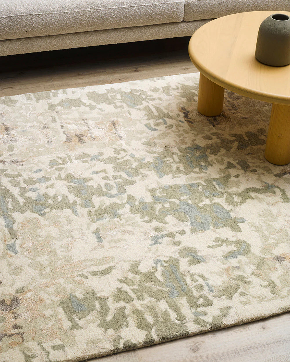 Reiner Rug from Baya Furtex Stockist Make Your House A Home, Furniture Store Bendigo. Free Australia Wide Delivery. Mulberi Rugs.