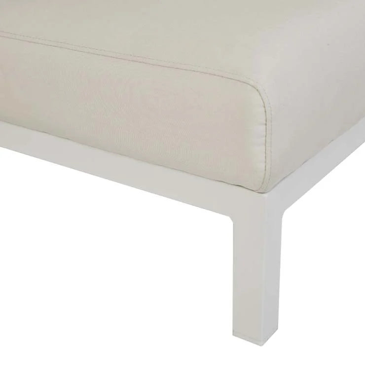 Aruba Rounded Sunbed by GlobeWest from Make Your House A Home Premium Stockist. Furniture Store Bendigo. 20% off Globe West. Australia Wide Delivery.
