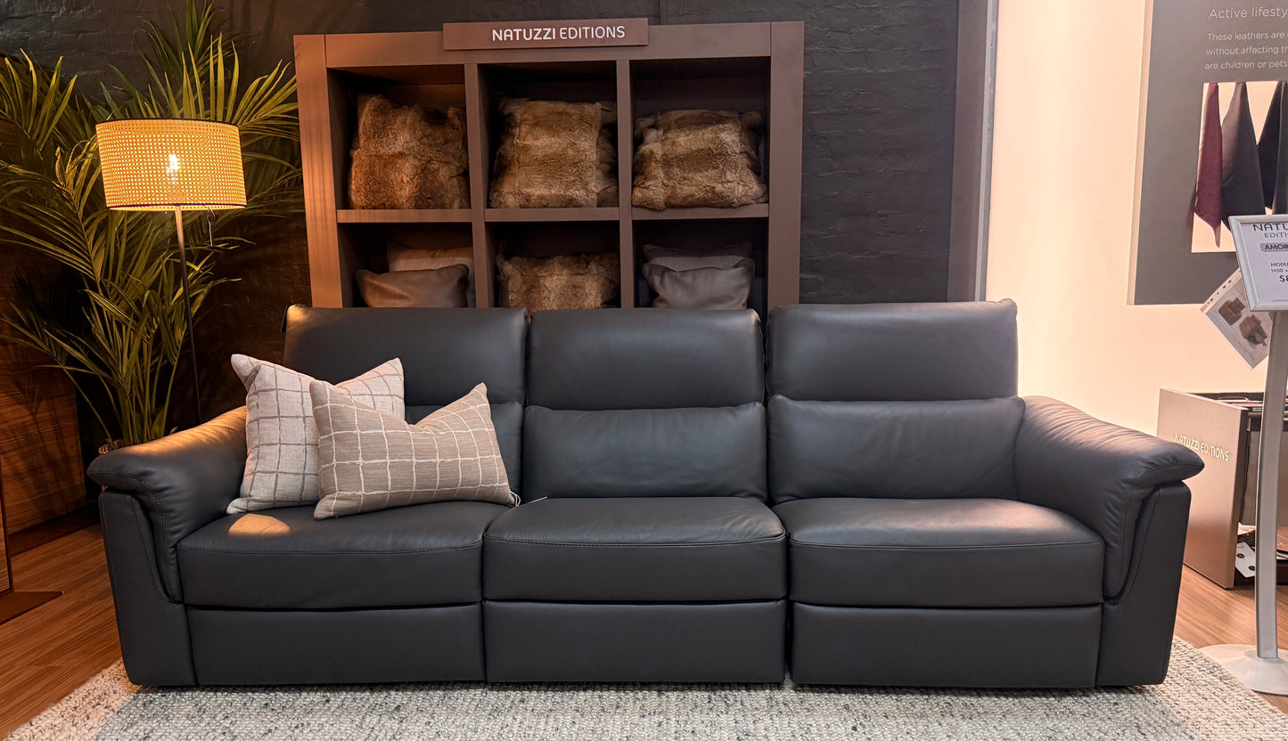 Natuzzi Amorevole Recliner Sofa