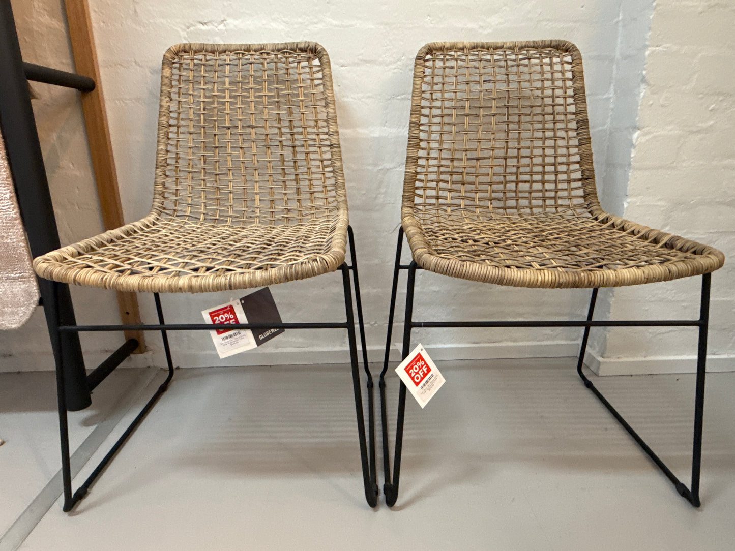 GlobeWest Olivia Dinning Chairs