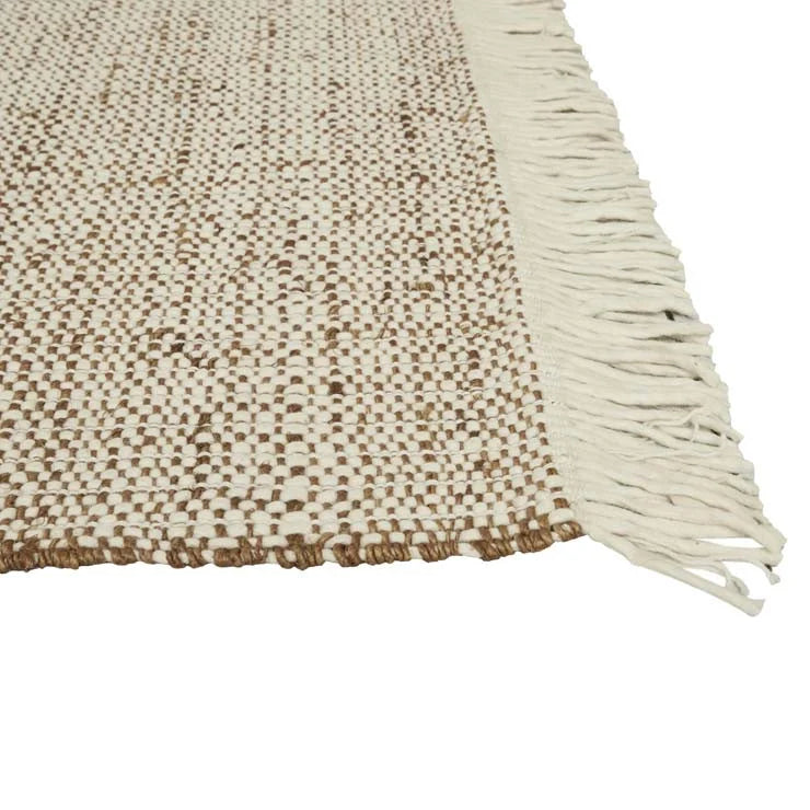 Tepih Lunan Rug by GlobeWest from Make Your House A Home Premium Stockist. Furniture Store Bendigo. 20% off Globe West Sale. Australia Wide Delivery.