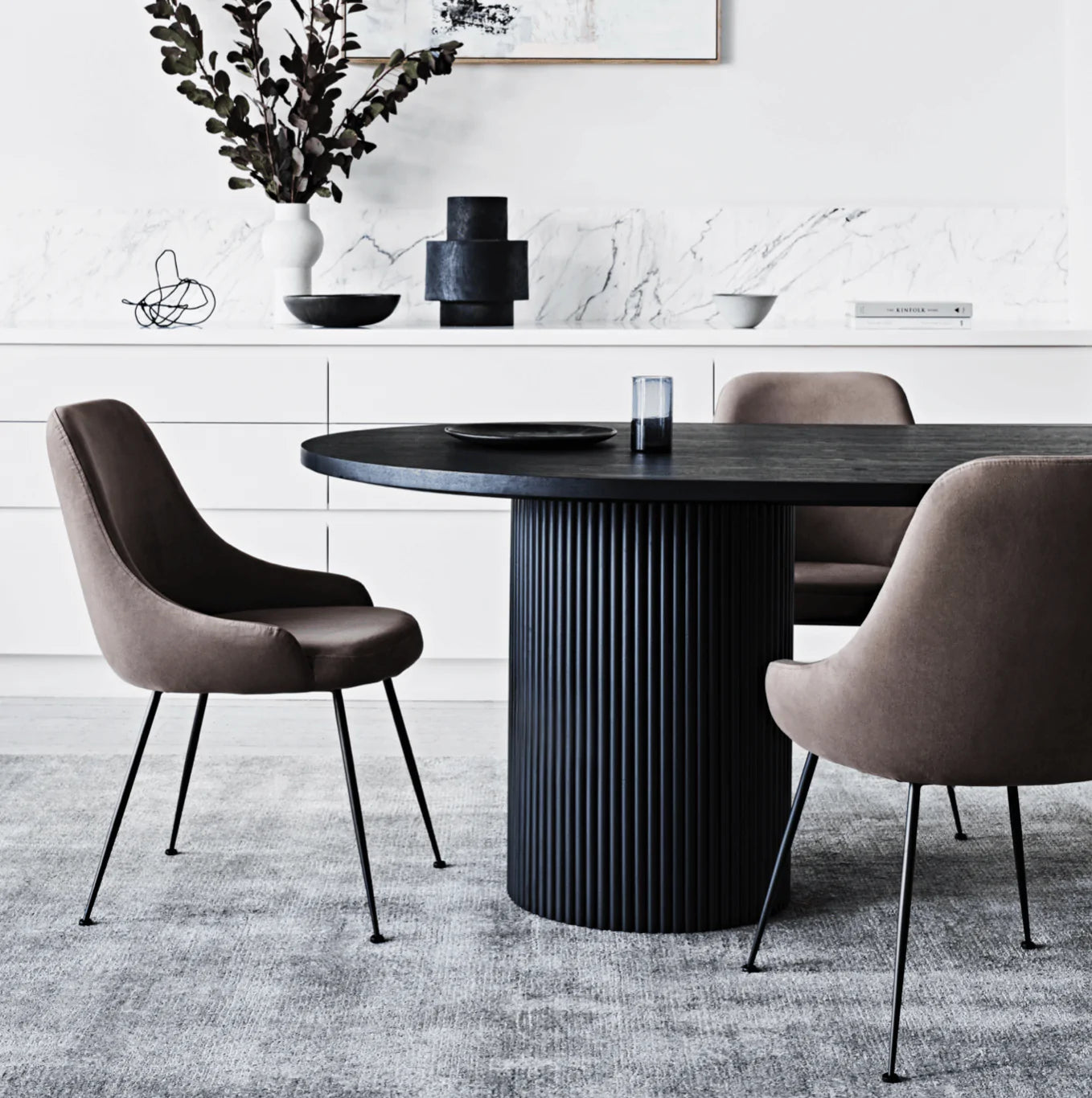 Benjamin Ripple Oval Dining Table by GlobeWest – Make Your House A Home