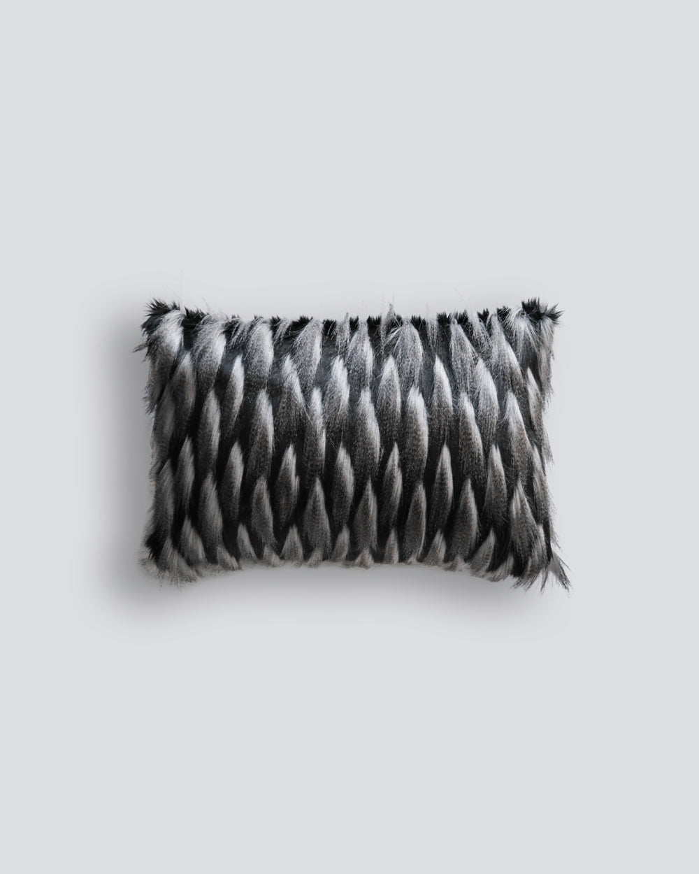 Faux fur 2024 oblong pillow